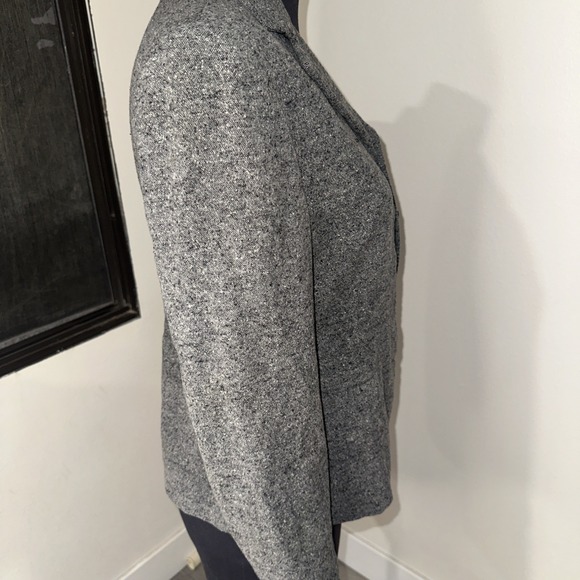 Barney's New‎ York Women's Grey Wool Blazer Bottom Up Size 40 Made In Italy - Picture 6 of 13